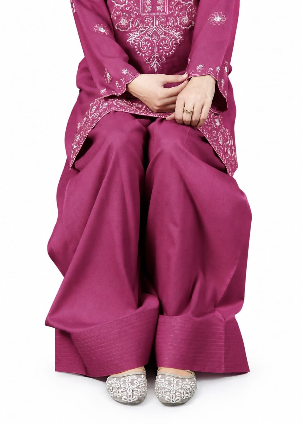 Miral - Image 4